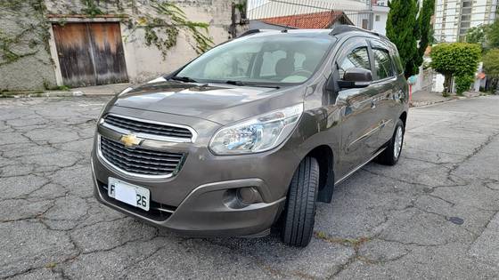 CHEVROLET SPIN 1.8 LT 8V FLEX 4P AUTOMÁTICO CHEVROLET SPIN 1.8 LT 8V FLEX 4P AUTOMÁTICO